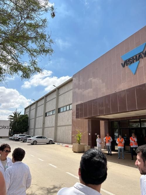 У входа на завод