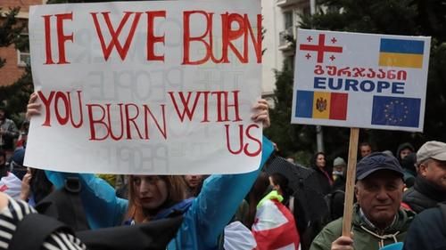 Митинги в Тбилиси против закона об «иноагент:ках»
